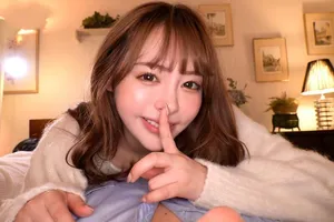 MMYM-063 Một cô gái có cái mông thơm tho dùng lời lẽ tục tĩu để khiến bạn lên đỉnh! Cô gái nói chuyện tục tĩu