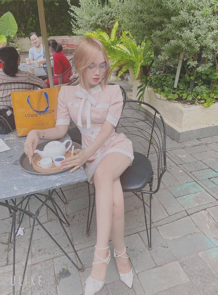 [Khuôn mặt siêu đẹp?? Nữ thần xinh đẹp] Nữ thần siêu nổi tiếng Xiuren "Dương Thần Thần" có cặp nhũ hoa siêu trong suốt lộ rõ